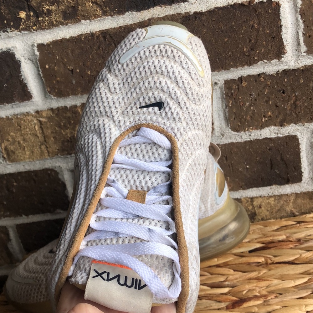 RARE Nike Air Max 720 Pale Vanilla Anthracite - Picture 4 of 12